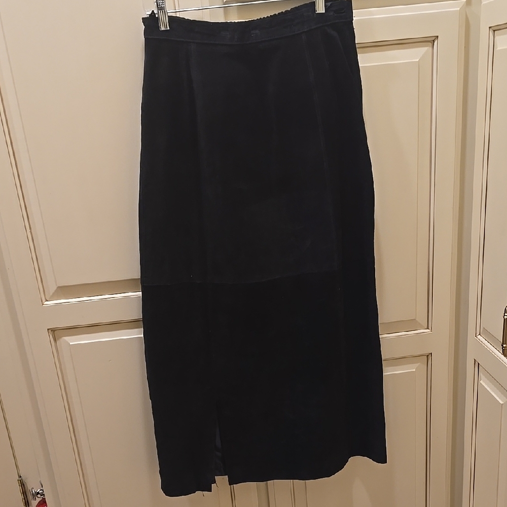 Etosha Black Seude Maxi Skirt Size Large Vintage 2000's